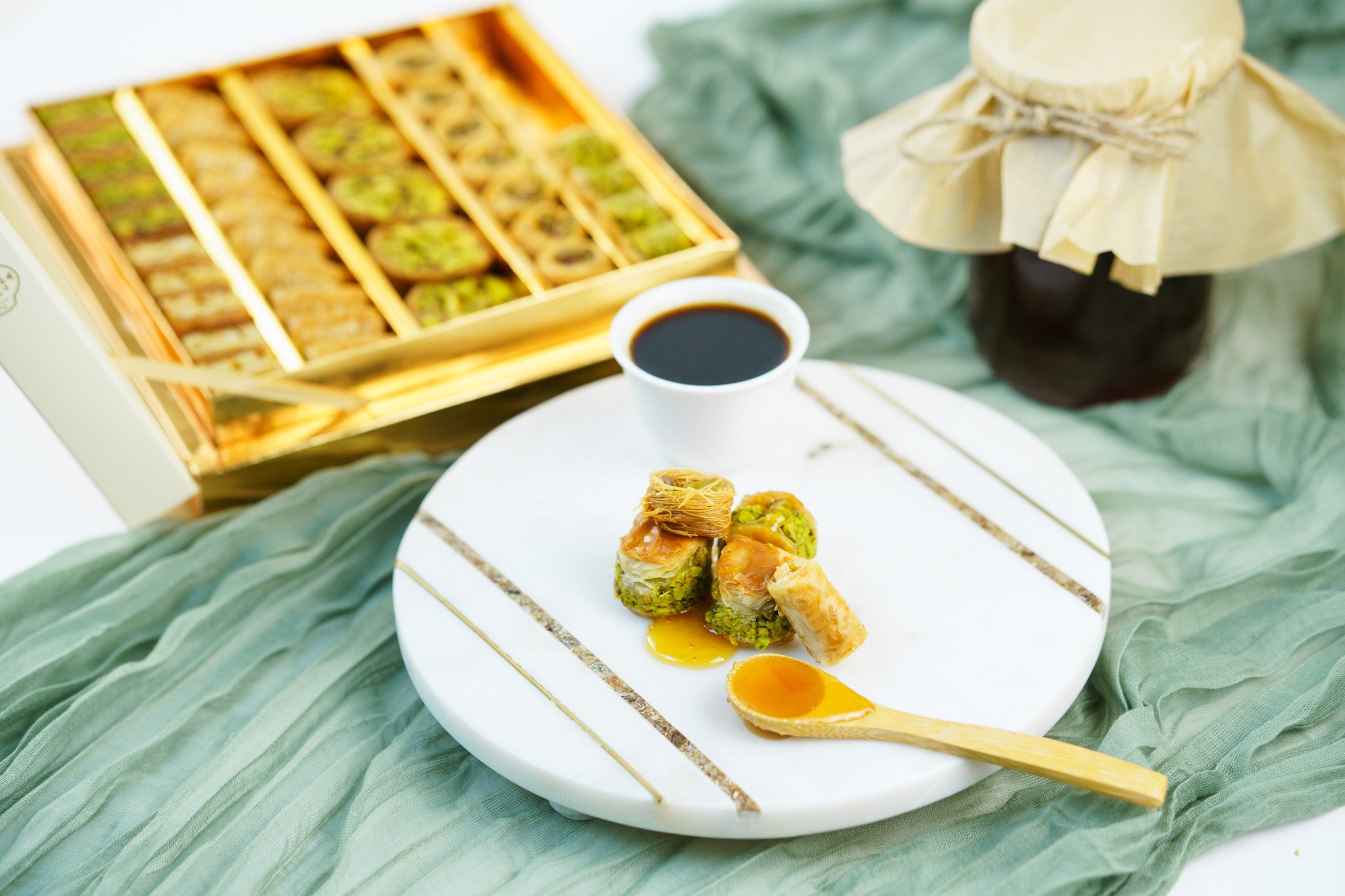 Zaitoune Baklava With Honey 500g